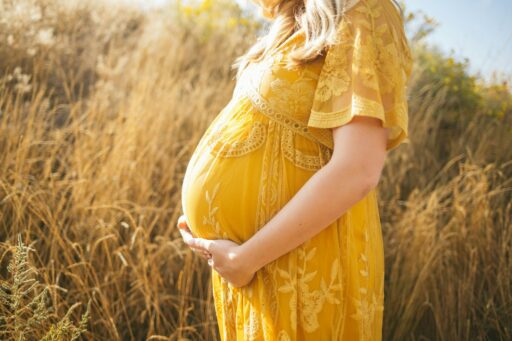 maioria-dos-brasileiros-e-contra-liberacao-do-aborto,-aponta-pesquisa